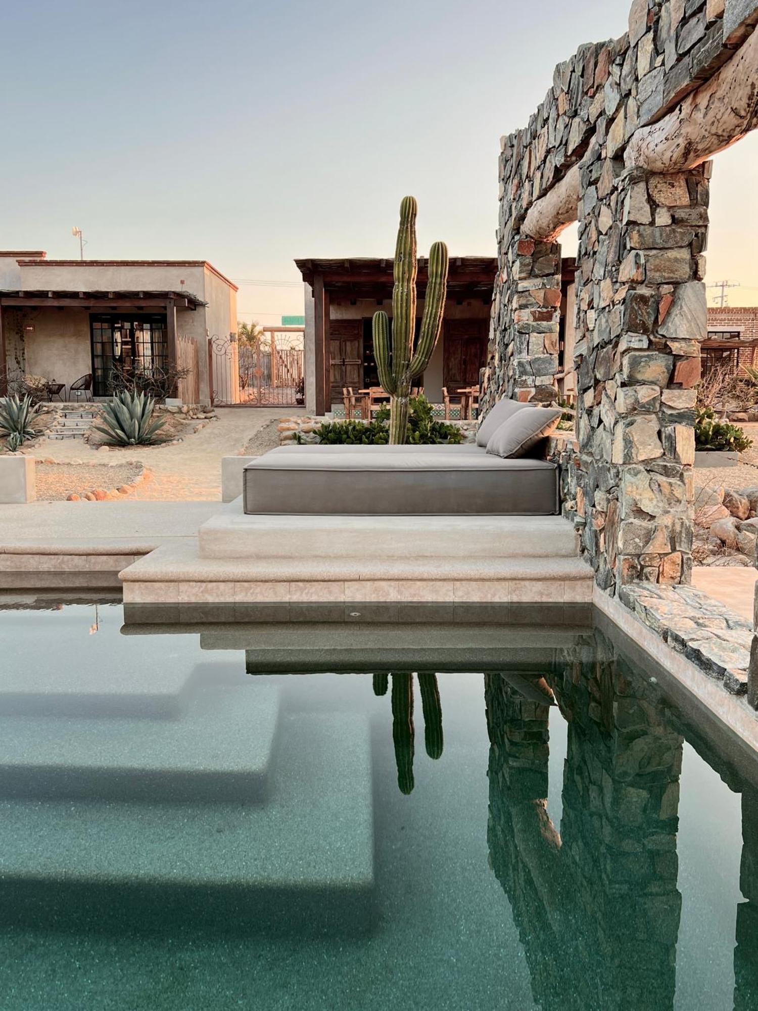 Desierto Azul Hotel Todos Santos Luaran gambar
